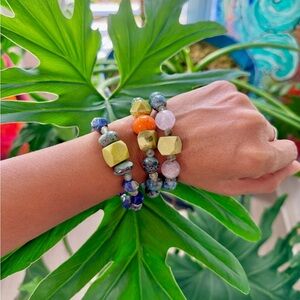 Howlite, Serpentine, Jasper & Prehnite Bracelet